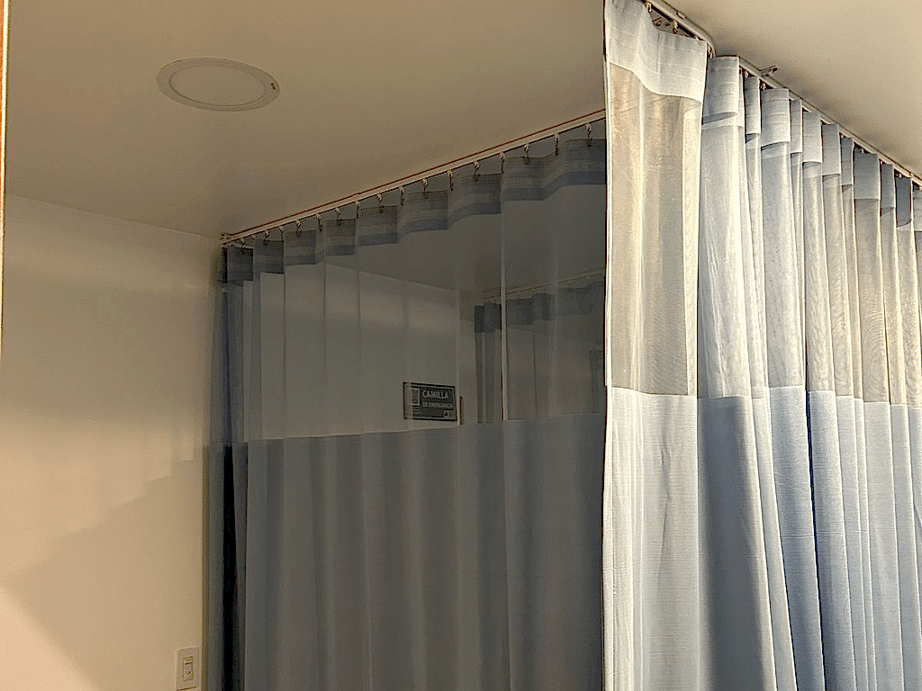 Cortinas lavables para centros medicos (2)